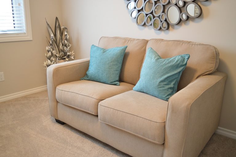 4 Biggest Mistakes People Make When Buying a Couch
