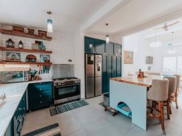 navy blue cabinets