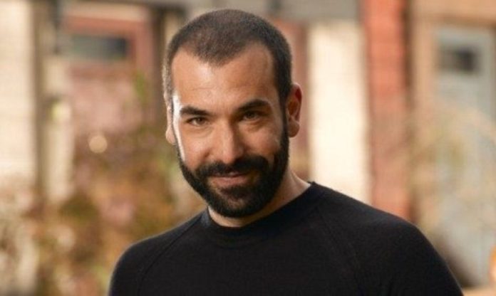 Rick Hoffman Wife, Net Worth, Gay, Height, Son, Bio