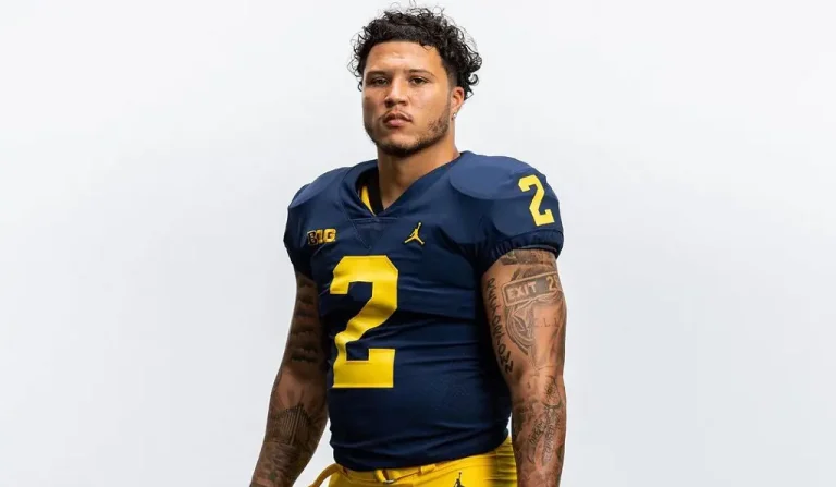 Blake Corum is an American football running back for the Michigan Wolverines