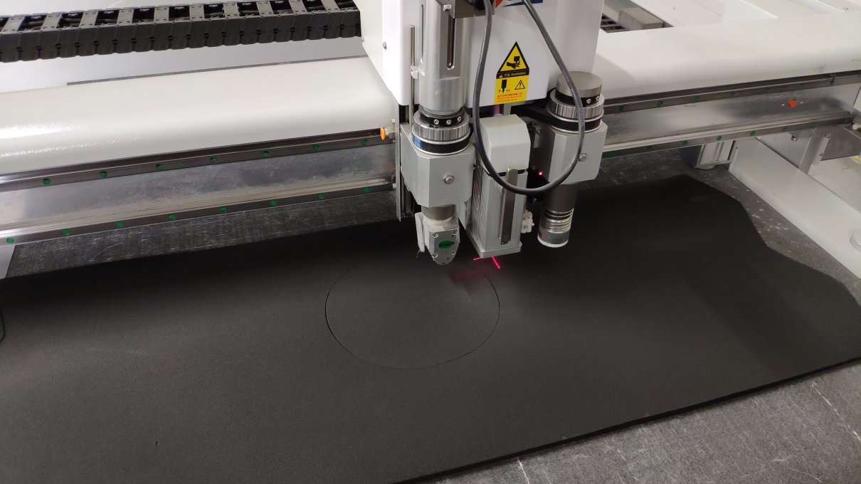 insulation cutting machine
